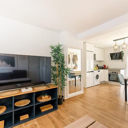 Apartamento En La Playa De Benidorm Bagian luar foto