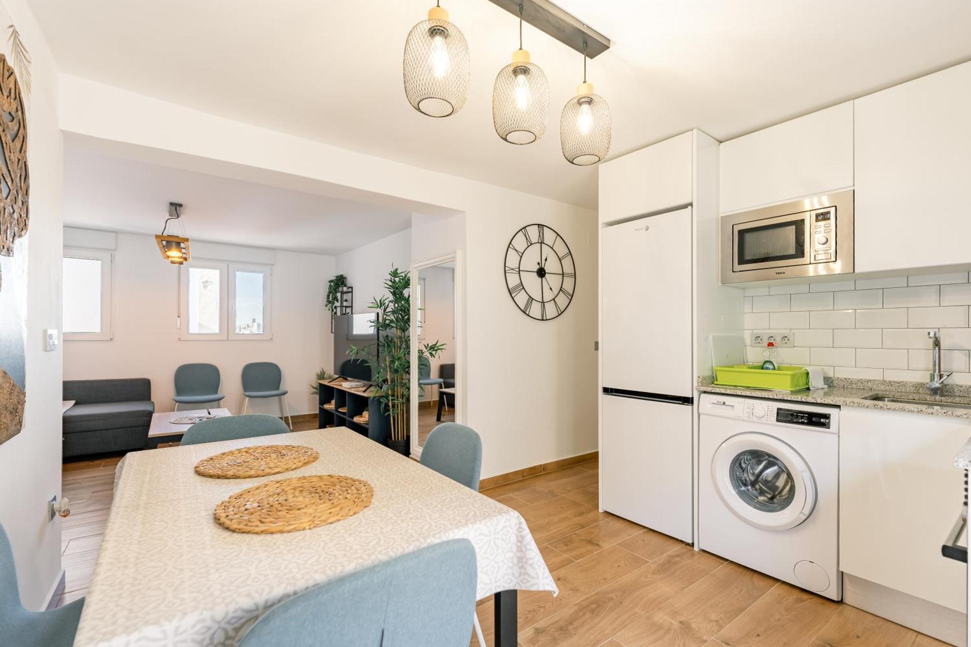 Apartamento En La Playa De Benidorm Bagian luar foto