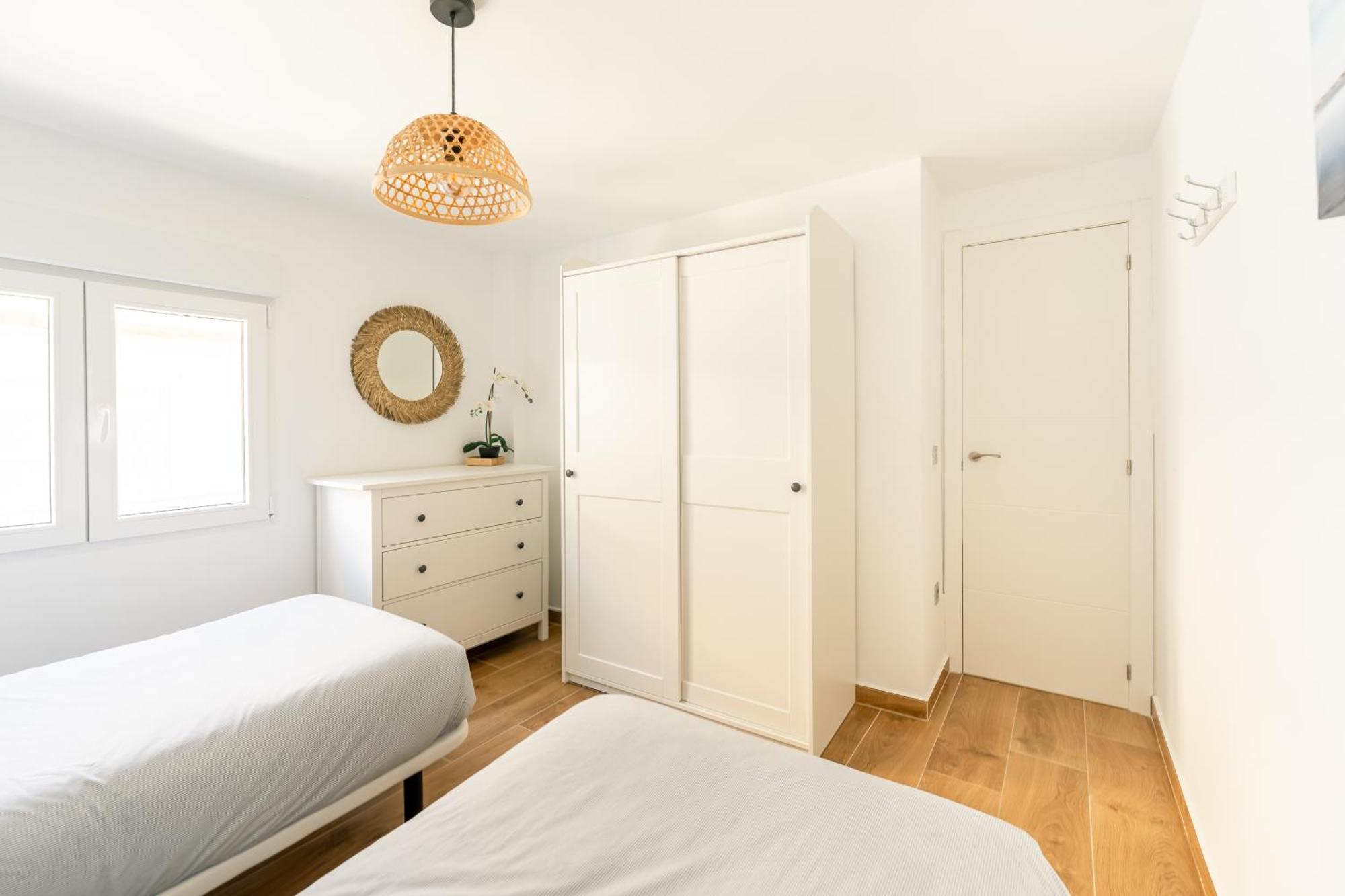 Apartamento En La Playa De Benidorm Bagian luar foto